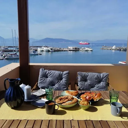 Aegina Port Apt 2-Διαμέρισμα Στο Λιμάνι Της Αίγινας 2 Exterior photo