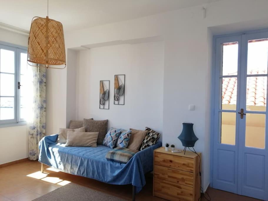Port 2-διαμέρισμα στο λιμάνι της αίγινας 2 Appartement *