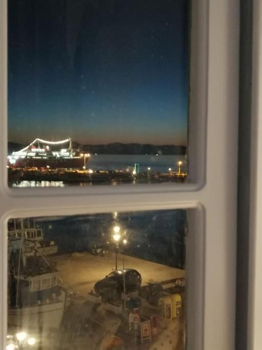 Port 2-διαμέρισμα στο λιμάνι της αίγινας 2 Apartment
