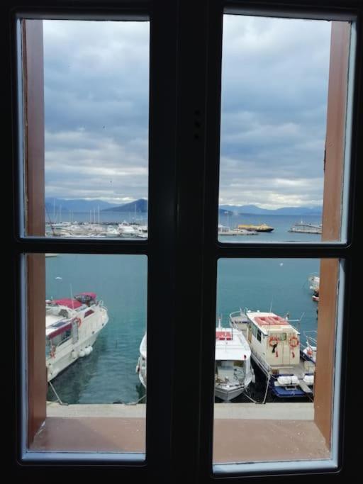Appartement Port 2-διαμέρισμα στο λιμάνι της αίγινας 2 *