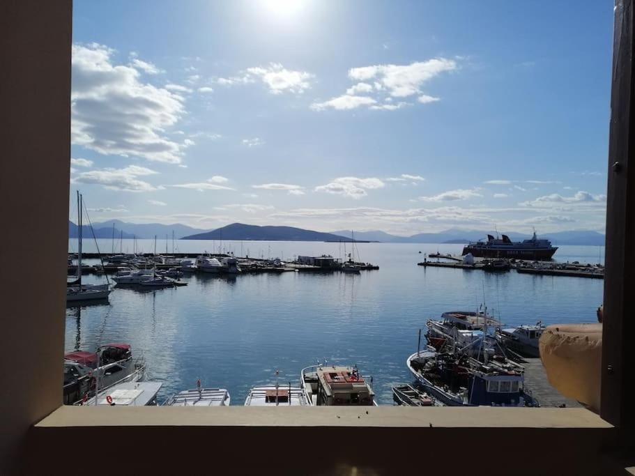 Port 2-διαμέρισμα στο λιμάνι της αίγινας 2 Apartment